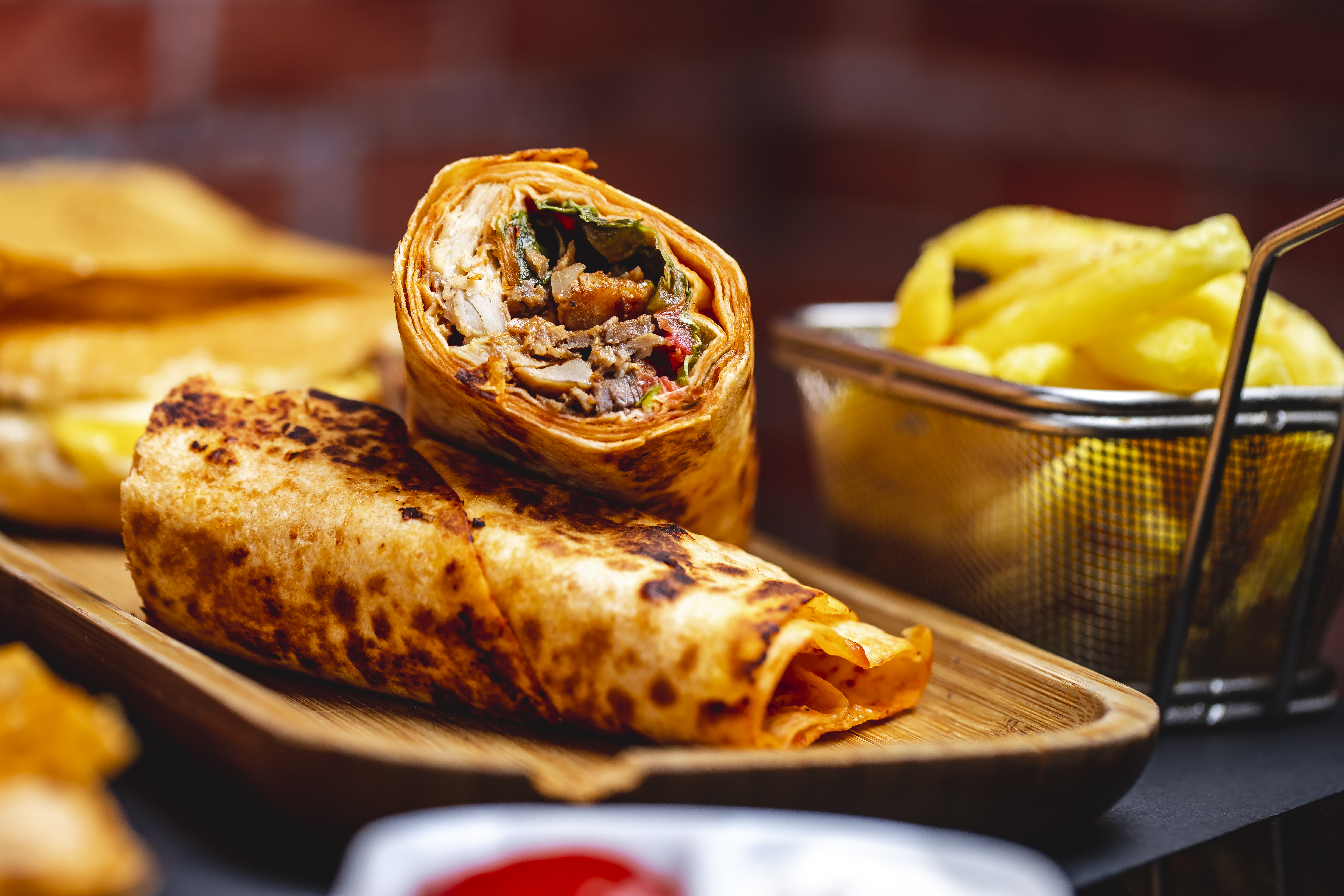 Chicken Roll - Kaka चिकन & Roll Corner